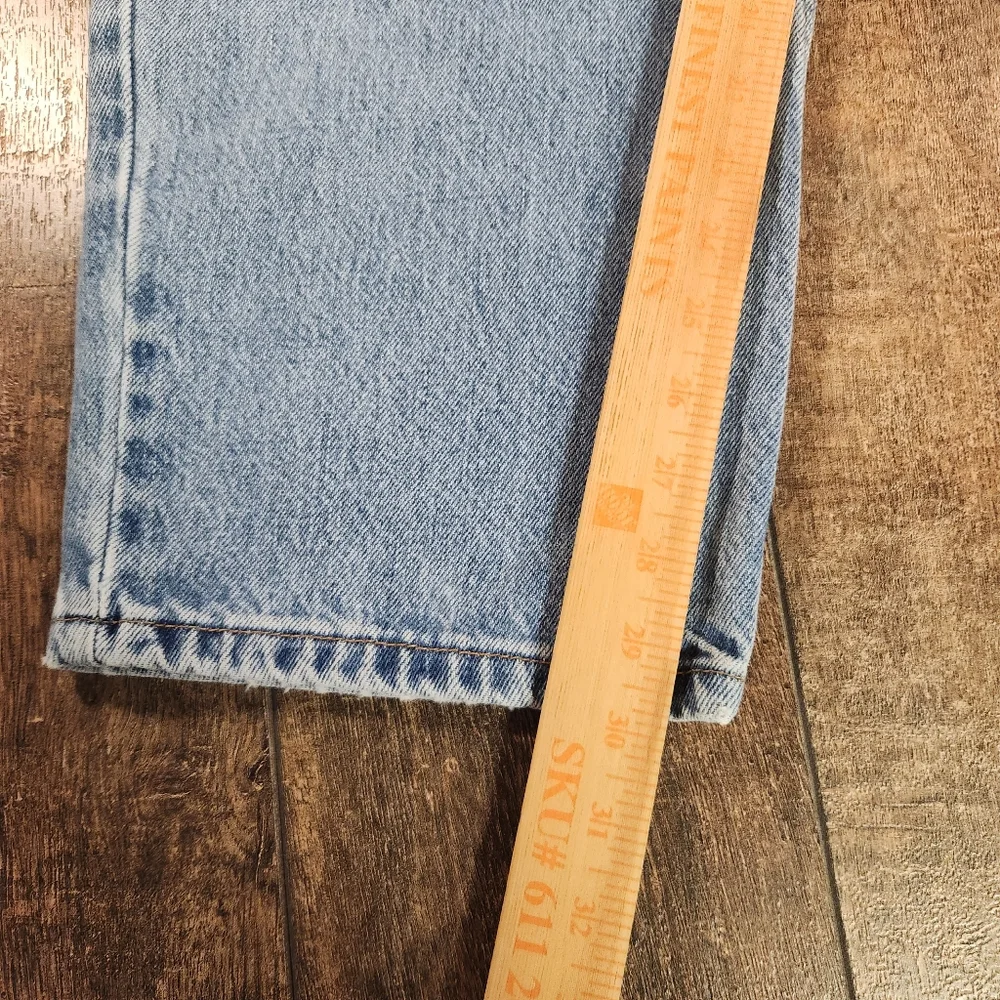 Vintage Levis 550 Jeans Men 36x30 Blue Relaxed Tapered Light Wash Tag 38x30 Y2K - Picture 10 of 11